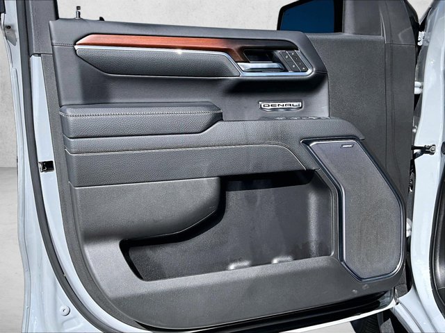 Used 2025 GMC Sierra 1500 Denali w/ Denali Reserve Package RWD image 18