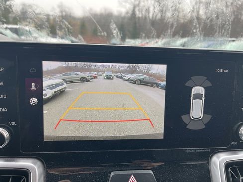 Certified 2023 Kia Sorento EX image 25