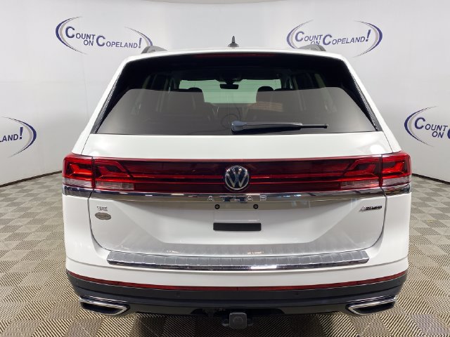Used 2024 Volkswagen Atlas SE w/ Black Wheel Package AWD/4WD image 5