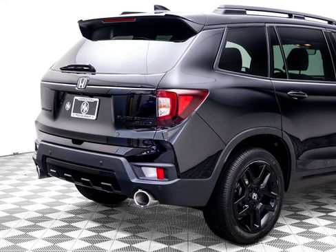 Certified 2024 Honda Passport Black Edition image 34