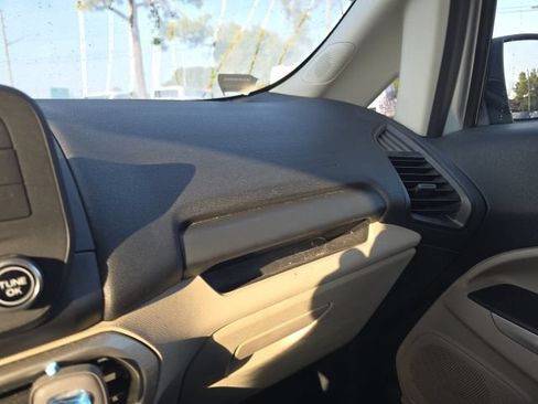 Used 2018 Ford EcoSport S FWD image 14