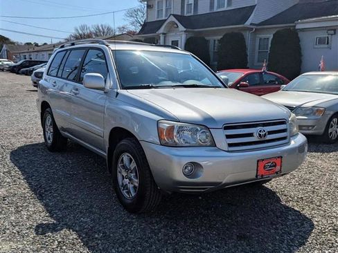 Used 2005 Toyota Highlander Limited AWD/4WD image 1