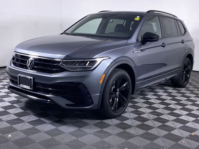 Used 2024 Volkswagen Tiguan SE R-Line