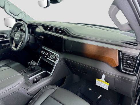 New 2026 GMC Sierra 1500 Denali AWD/4WD image 30