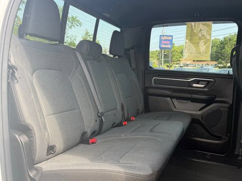 Used 2022 RAM 1500 Big Horn AWD/4WD image 12