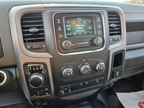Used 2018 RAM 1500 Tradesman AWD/4WD image 30