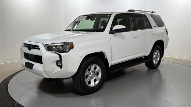 Certified 2021 Toyota 4Runner SR5 AWD/4WD image 1