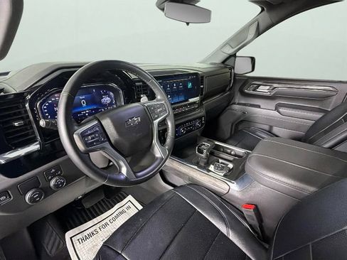 Used 2024 Chevrolet Silverado 1500 RST RWD image 18