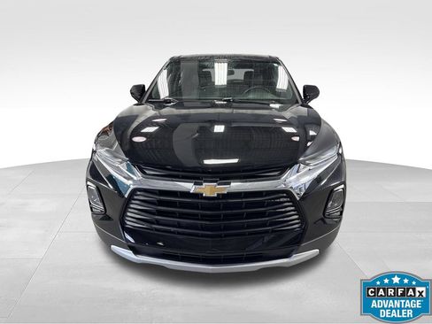 Used 2022 Chevrolet Blazer LT FWD image 2