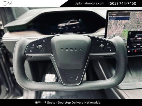 Used 2024 Tesla Model X AWD/4WD image 31
