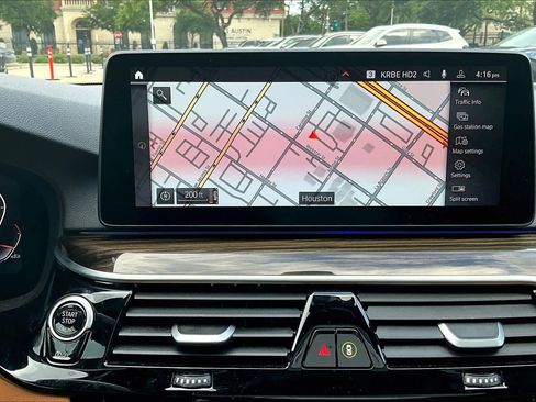Used 2023 BMW 530i w/ Convenience Package RWD image 34