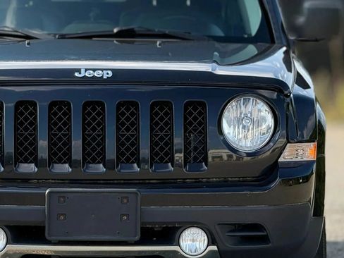 Used 2016 Jeep Patriot High Altitude AWD/4WD image 12