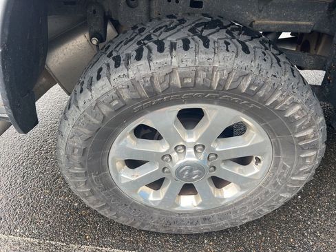 Used 2023 RAM 2500 Laramie AWD/4WD image 7