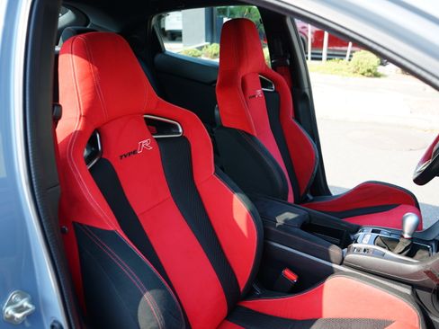 Used 2020 Honda Civic Type R image 25