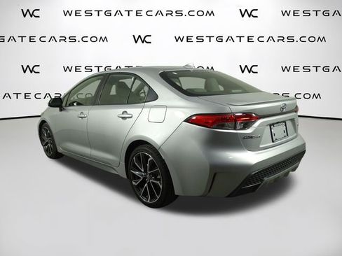 Used 2022 Toyota Corolla SE image 5