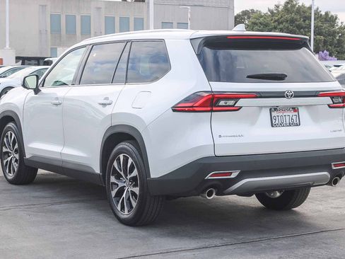 Certified 2025 Toyota Grand Highlander AWD Hybrid image 7