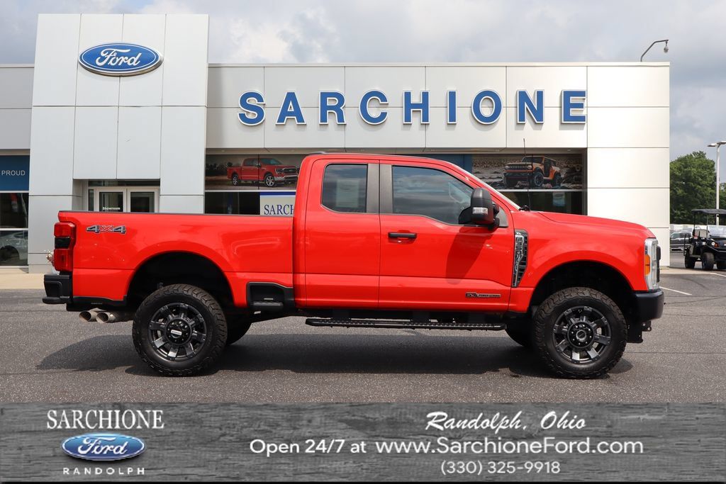 Used 2023 Ford F350 XL w/ 360-Degree Camera Package AWD/4WD image 1