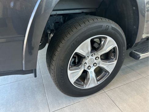 Used 2022 RAM 1500 Laramie AWD/4WD image 24