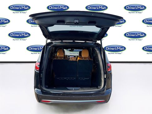 Used 2021 Chrysler Pacifica Pinnacle image 30