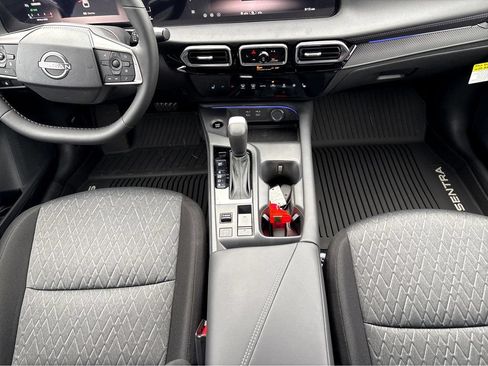 New 2026 Nissan Sentra SV w/ SV Convenience Package FWD image 4