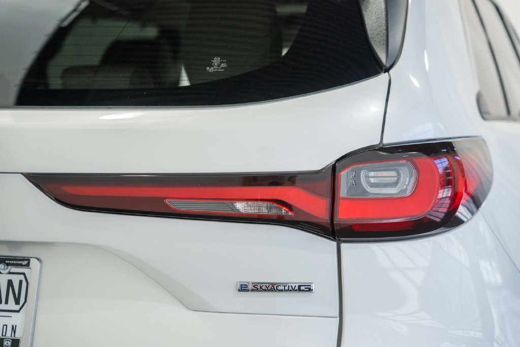 Used 2024 MAZDA CX-90 3.3 Turbo w/ Premium Package AWD/4WD image 6