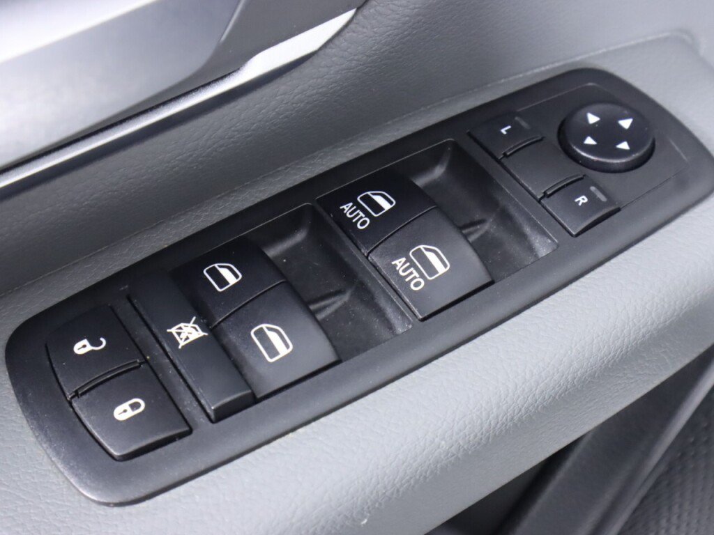 Used 2019 RAM 1500 Big Horn AWD/4WD image 29