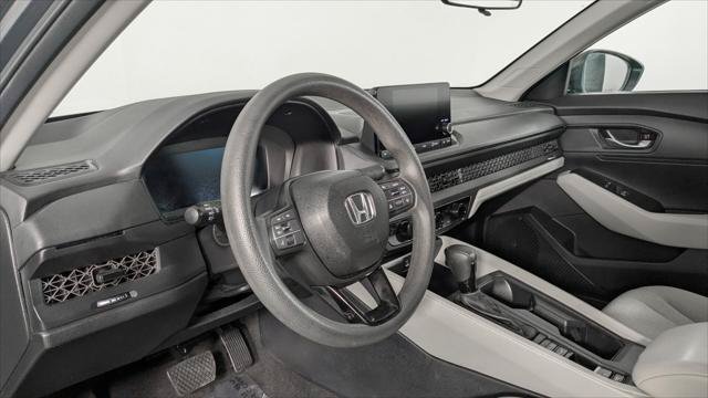 Used 2025 Honda Accord LX image 22