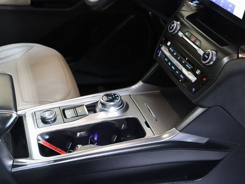 Used 2020 Ford Explorer Limited AWD/4WD image 73