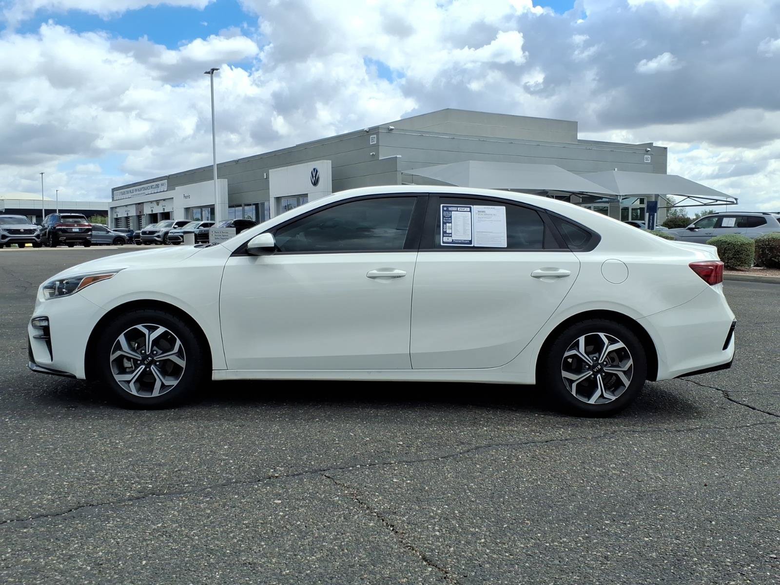 Used 2019 Kia Forte LXS FWD image 4