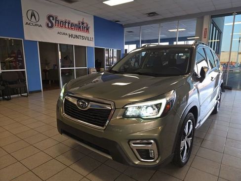 Used 2019 Subaru Forester Touring image 1