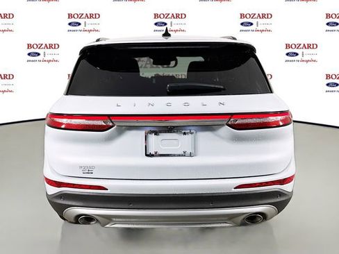 New 2026 Lincoln Corsair Premiere FWD image 7