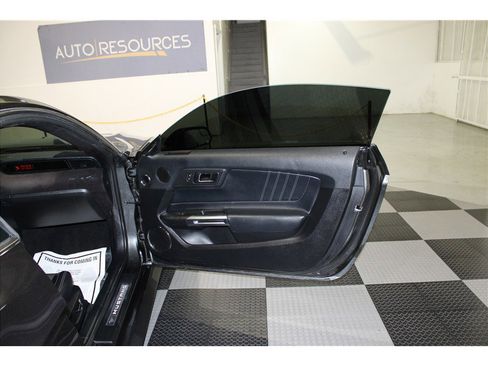 Used 2019 Ford Mustang GT Premium image 19