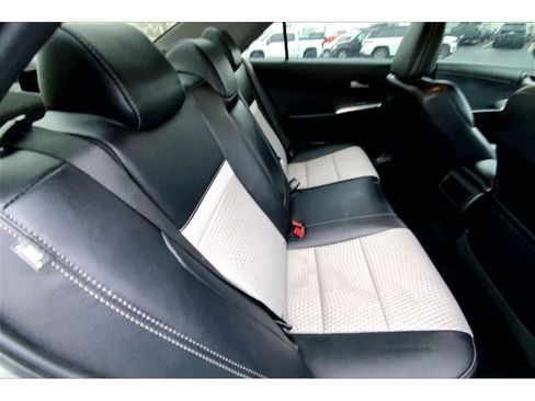 Used 2012 Toyota Camry SE image 27