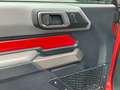 Certified 2023 Ford Bronco Black Diamond image 14