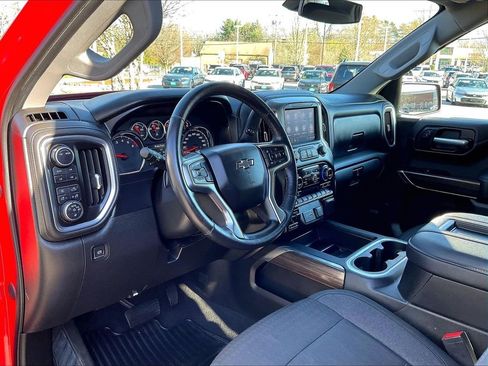 Used 2021 Chevrolet Silverado 1500 LT Trail Boss w/ Convenience Package II AWD/4WD image 8