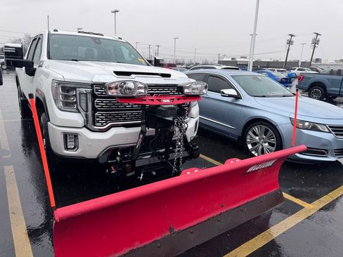 Used 2021 GMC Sierra 2500 Denali w/ Denali Ultimate Package image 3