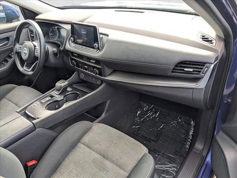 Used 2023 Nissan Rogue SV image 22