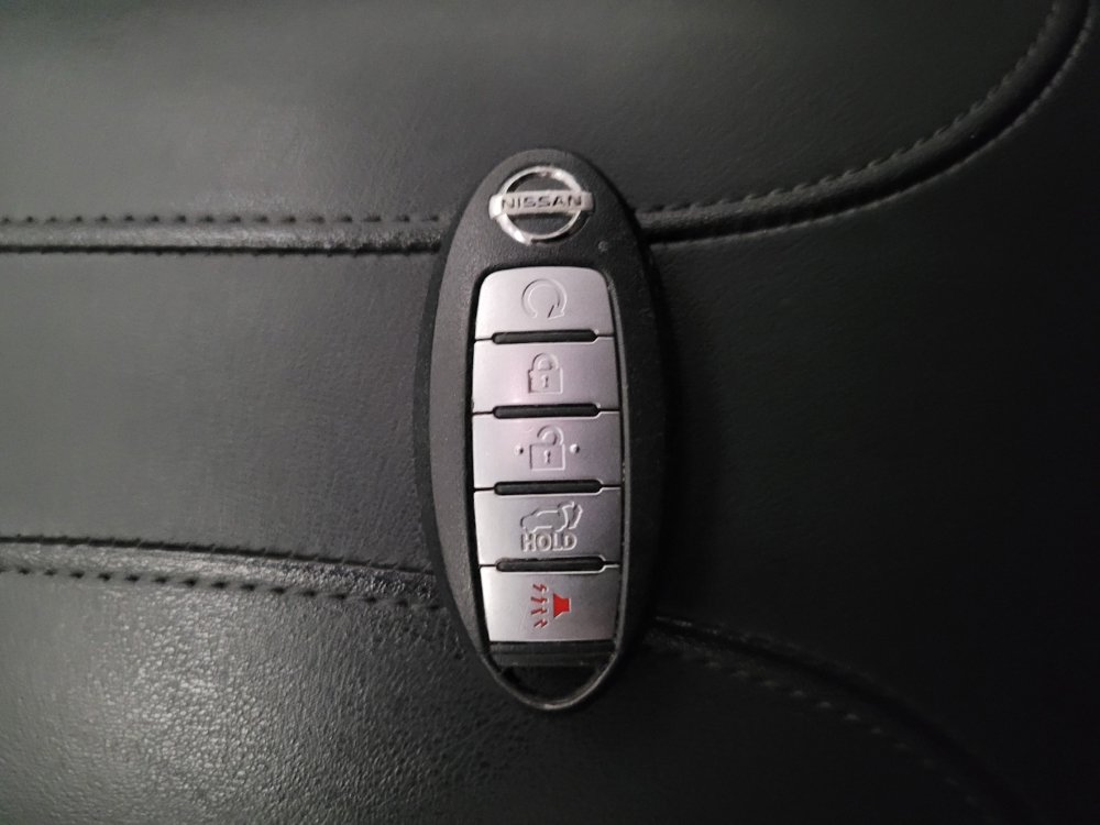 Used 2020 Nissan Rogue SV AWD/4WD image 32