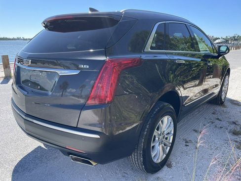 Used 2019 Cadillac XT5 FWD image 6