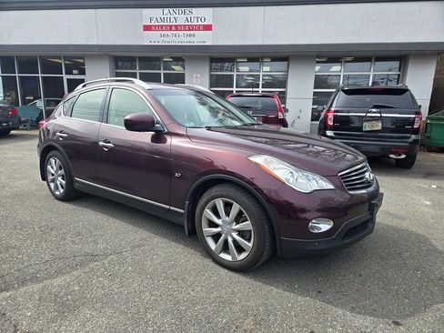 Used 2015 INFINITI QX50 Journey w/ Premium Package image 17