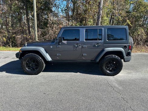 Used 2016 Jeep Wrangler Unlimited Sport image 2