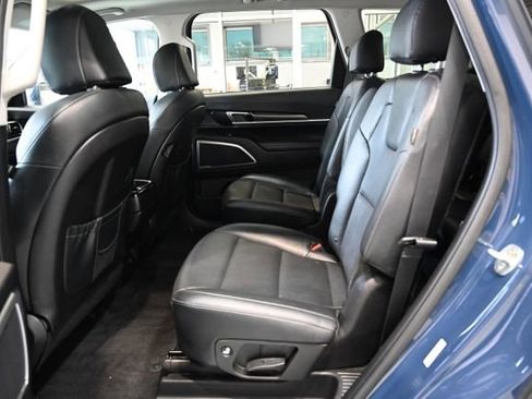 Used 2023 Kia Telluride S w/ S Sunroof Package AWD/4WD image 11