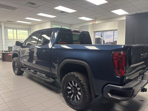 Used 2020 GMC Sierra 1500 AT4 w/ AT4 Premium Package image 5