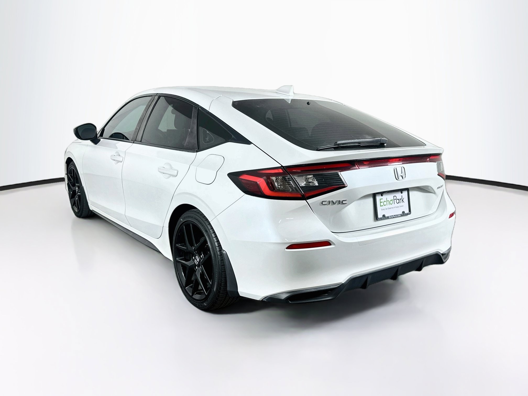 Used 2023 Honda Civic Sport image 5