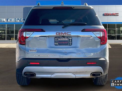Used 2023 GMC Acadia SLT image 6
