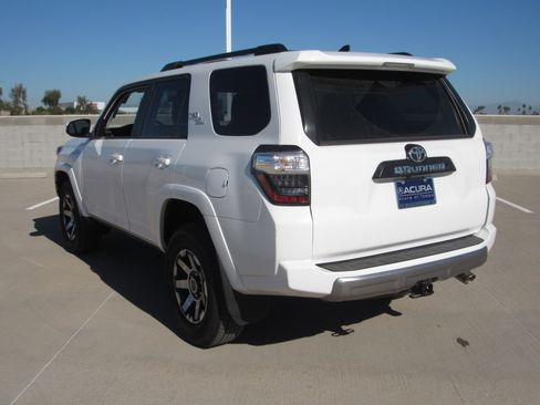 Used 2019 Toyota 4Runner TRD Off-Road image 6