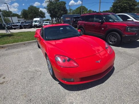 Used 2012 Chevrolet Corvette Coupe w/ 3LT Preferred Equipment Group RWD image 4