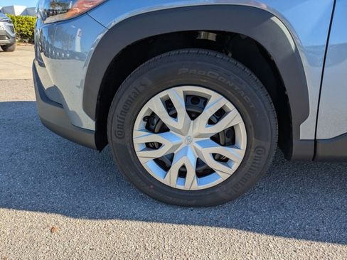 New 2026 Toyota Corolla Cross L image 9