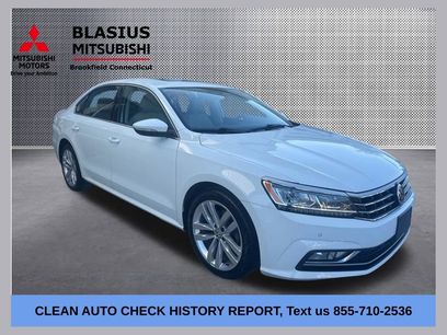 Used 2018 Volkswagen Passat 2.0T SE