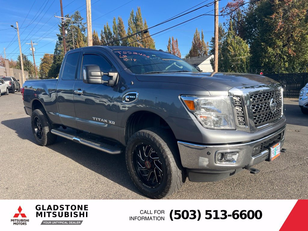 Used 2017 Nissan Titan SV AWD/4WD image 1